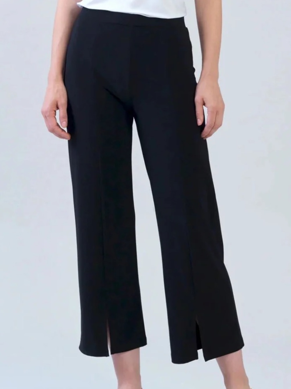Clara Sunwoo Relaxed Kick Front Slit Ankle Pant | Black M NWT